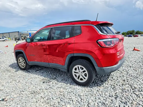 3C4NJDAB2KT629386 2019 JEEP COMPASS - Image 2