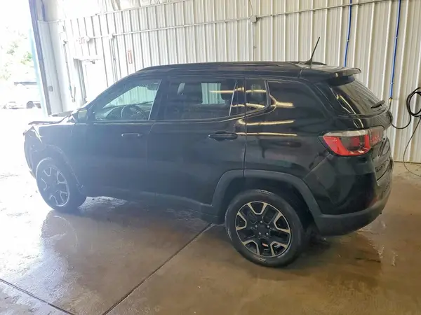 3C4NJDAB2KT678877 2019 JEEP COMPASS - Image 2