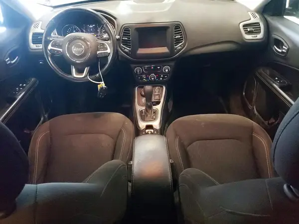 3C4NJDAB2KT703356 2019 JEEP COMPASS - Image 8