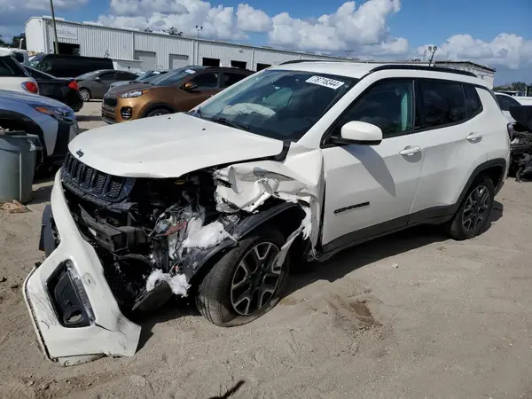 3C4NJDAB2KT723719 2019 JEEP COMPASS - Image 1