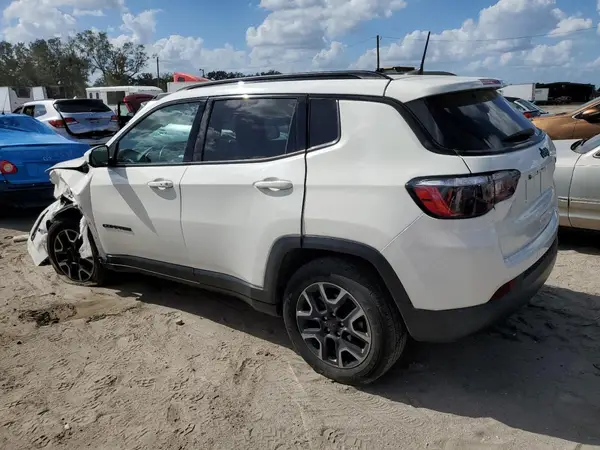 3C4NJDAB2KT723719 2019 JEEP COMPASS - Image 2