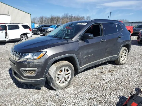 3C4NJDAB2KT734946 2019 JEEP COMPASS - Image 1