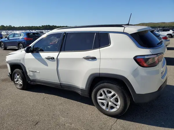 3C4NJDAB2LT165646 2020 JEEP COMPASS - Image 2