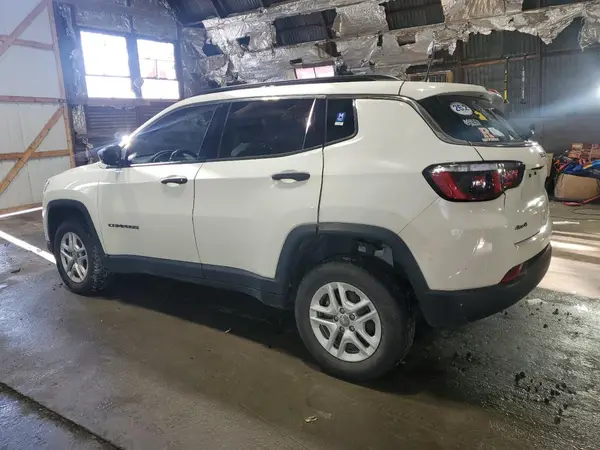 3C4NJDAB2LT205286 2020 JEEP COMPASS - Image 2