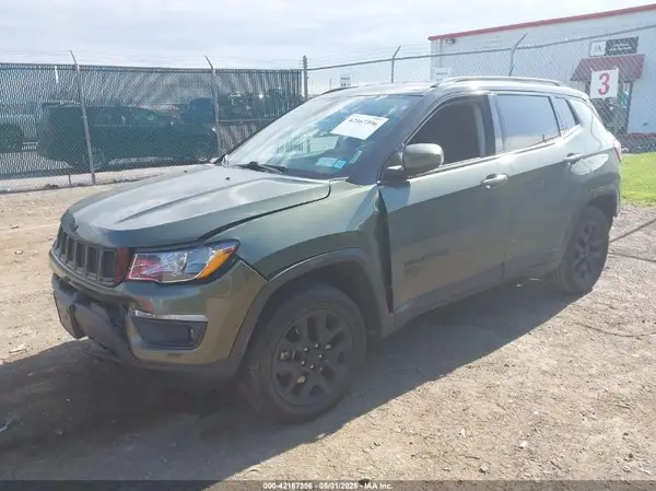 3C4NJDAB2MT591256 2021 JEEP COMPASS - Image 2