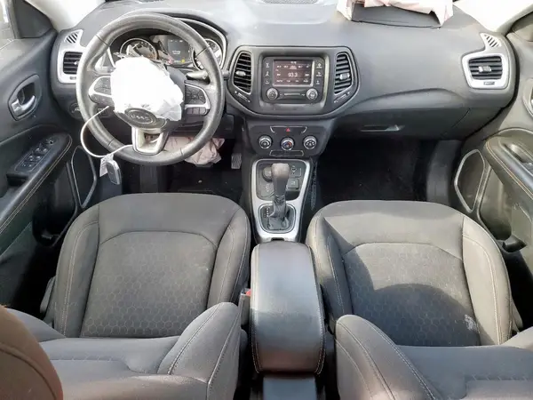 3C4NJDAB3HT647341 2017 JEEP COMPASS - Image 8