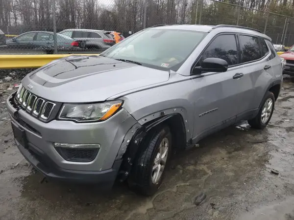 3C4NJDAB3JT213538 2018 JEEP COMPASS - Image 1