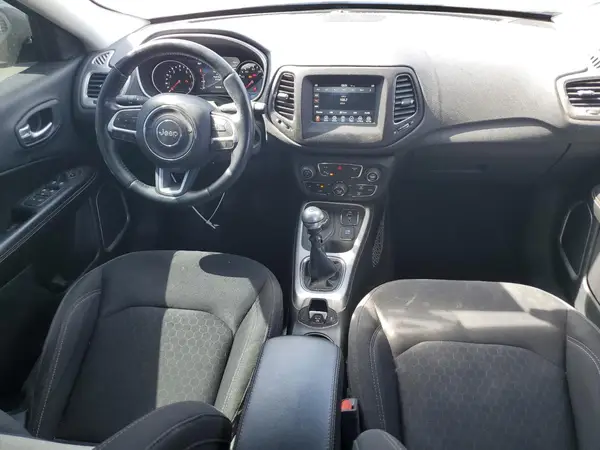 3C4NJDAB3JT248824 2018 JEEP COMPASS - Image 8