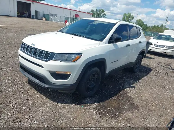 3C4NJDAB3JT361236 2018 JEEP COMPASS - Image 2