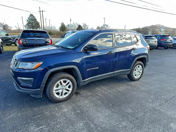 3C4NJDAB3KT601077 2019 JEEP COMPASS - Image 2