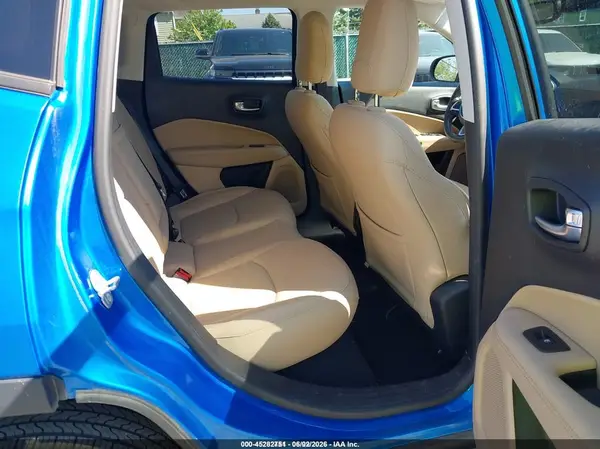 3C4NJDAB3KT620003 2019 JEEP COMPASS - Image 8