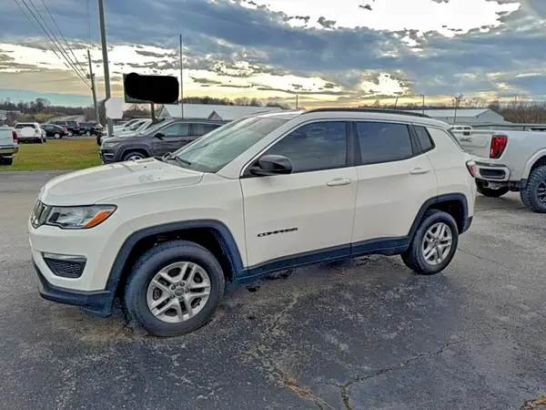 3C4NJDAB3KT646214 2019 JEEP COMPASS - Image 2