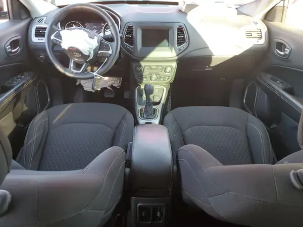 3C4NJDAB3LT142358 2020 JEEP COMPASS - Image 8