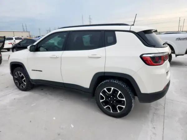 3C4NJDAB3LT174601 2020 JEEP COMPASS - Image 2