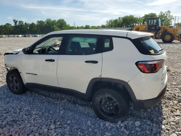 3C4NJDAB3LT245070 2020 JEEP COMPASS - Image 2