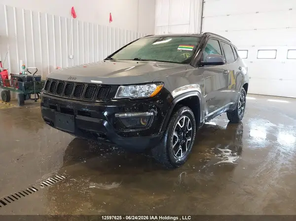 3C4NJDAB3MT528098 2021 JEEP COMPASS - Image 2