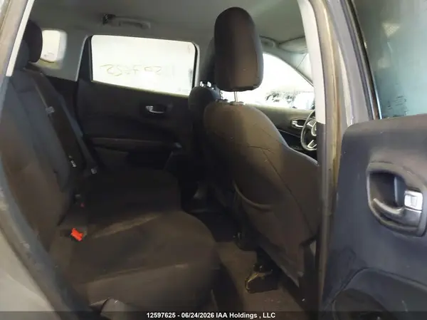 3C4NJDAB3MT528098 2021 JEEP COMPASS - Image 8