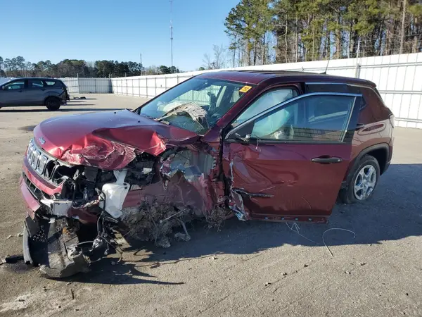 3C4NJDAB3NT215599 2022 JEEP COMPASS - Image 1