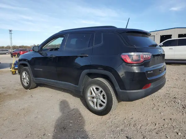 3C4NJDAB4HT656081 2017 JEEP COMPASS - Image 2