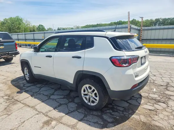 3C4NJDAB4HT667212 2017 JEEP COMPASS - Image 2