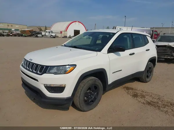 3C4NJDAB4JT232681 2018 JEEP COMPASS - Image 2