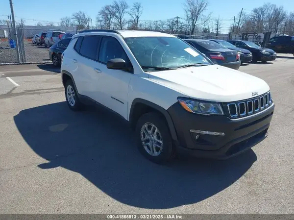 3C4NJDAB4JT339147 2018 JEEP COMPASS - Image 1