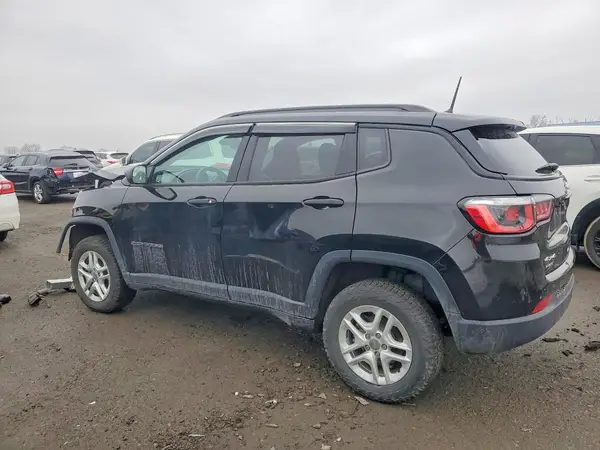 3C4NJDAB4JT436980 2018 JEEP COMPASS - Image 2