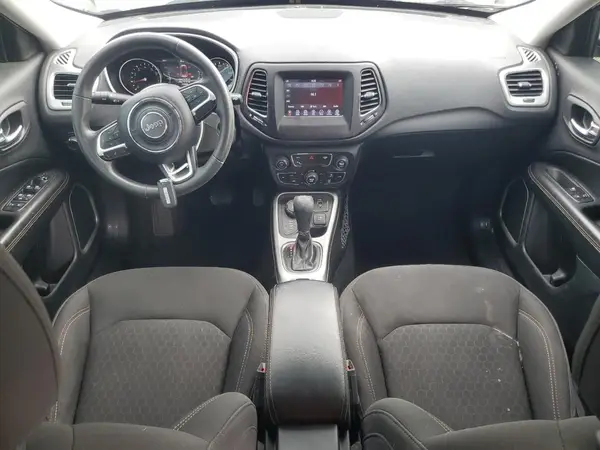 3C4NJDAB4JT440852 2018 JEEP COMPASS - Image 8