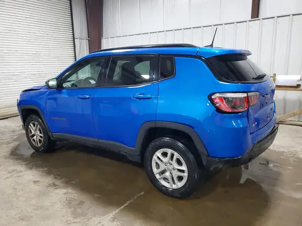 3C4NJDAB4JT457277 2018 JEEP COMPASS - Image 2