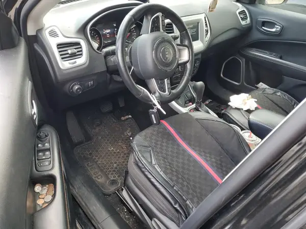 3C4NJDAB4KT683191 2019 JEEP COMPASS - Image 8