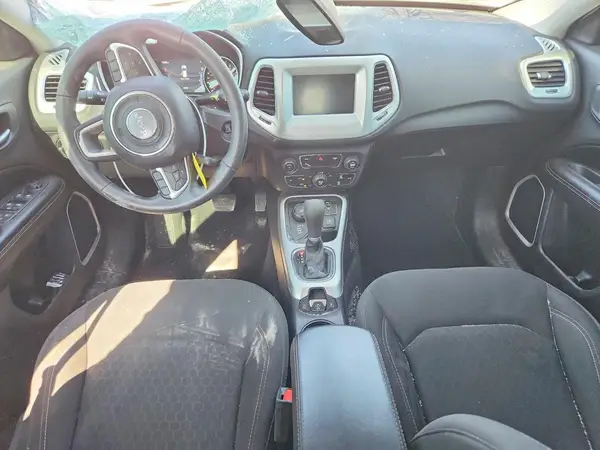 3C4NJDAB4KT703410 2019 JEEP COMPASS - Image 8