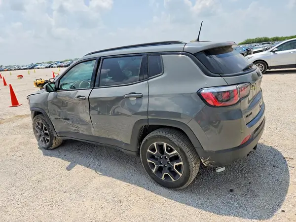 3C4NJDAB4KT848219 2019 JEEP COMPASS - Image 2