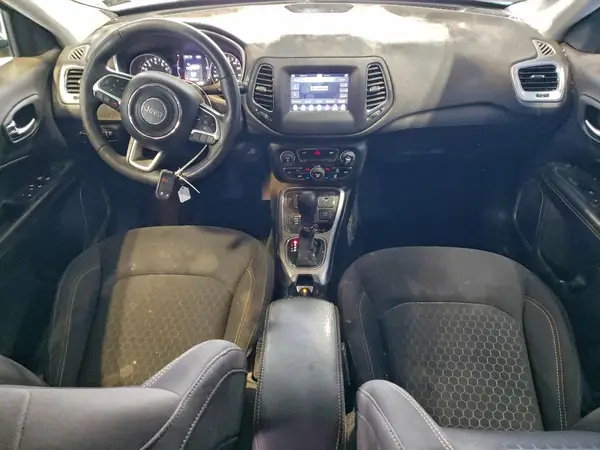 3C4NJDAB4LT116173 2020 JEEP COMPASS - Image 8