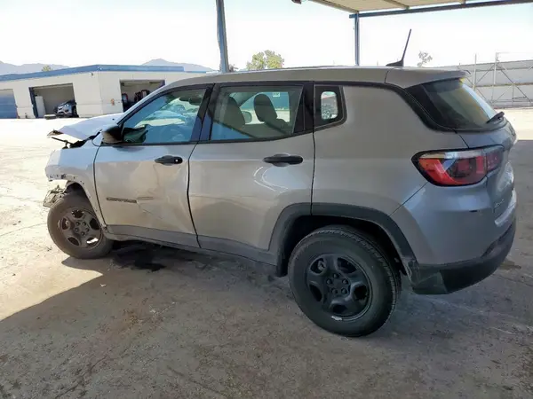 3C4NJDAB4LT174073 2020 JEEP COMPASS - Image 2
