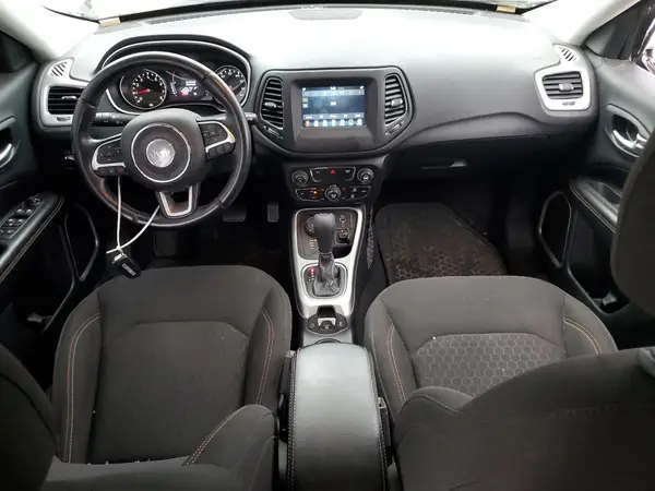 3C4NJDAB4MT504800 2021 JEEP COMPASS - Image 8
