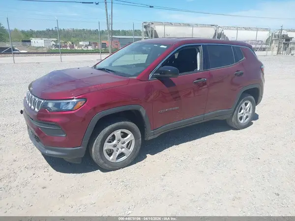 3C4NJDAB4NT101661 2022 JEEP COMPASS - Image 2
