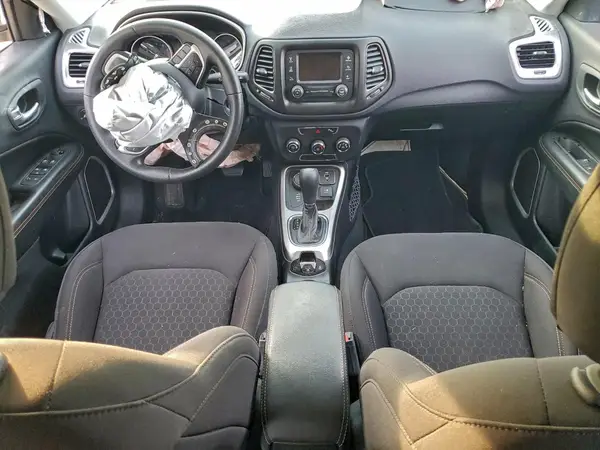 3C4NJDAB5HT647311 2017 JEEP COMPASS - Image 8