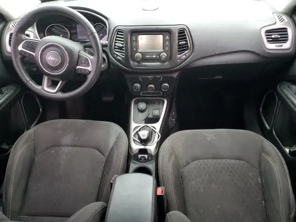 3C4NJDAB5JT131326 2018 JEEP COMPASS - Image 8