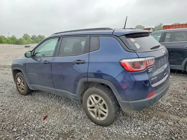 3C4NJDAB5JT132038 2018 JEEP COMPASS - Image 2