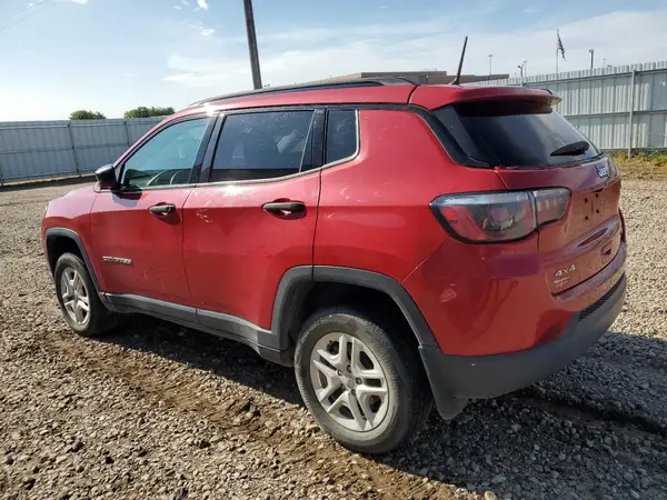 3C4NJDAB5JT213461 2018 JEEP COMPASS - Image 2