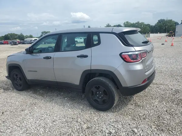 3C4NJDAB5JT278715 2018 JEEP COMPASS - Image 2