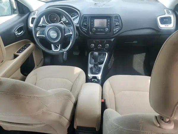 3C4NJDAB5JT278715 2018 JEEP COMPASS - Image 8