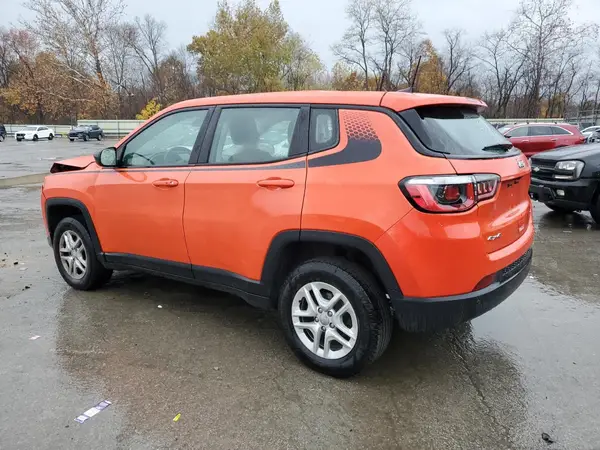 3C4NJDAB5JT344776 2018 JEEP COMPASS - Image 2