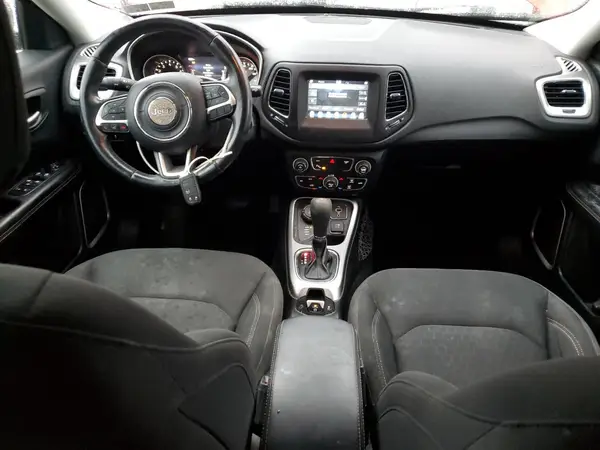 3C4NJDAB5JT344776 2018 JEEP COMPASS - Image 8