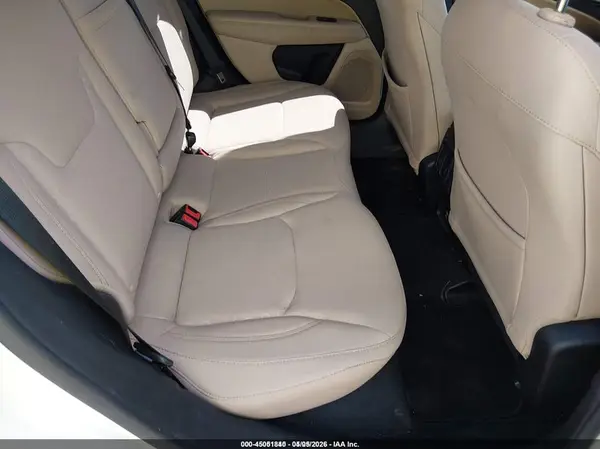 3C4NJDAB5JT392276 2018 JEEP COMPASS - Image 8