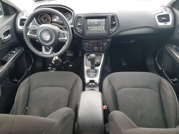 3C4NJDAB5KT595721 2019 JEEP COMPASS - Image 8