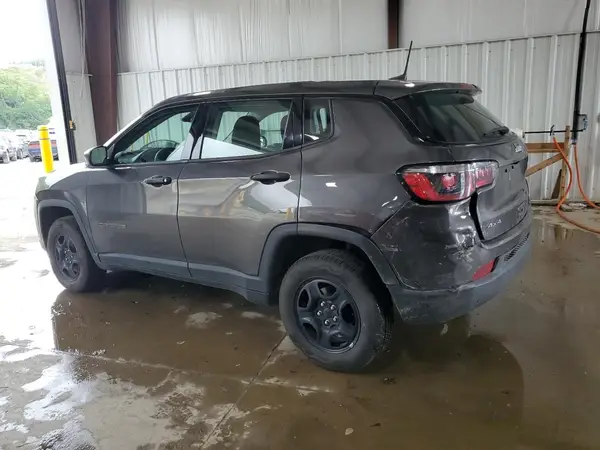 3C4NJDAB5KT683846 2019 JEEP COMPASS - Image 2
