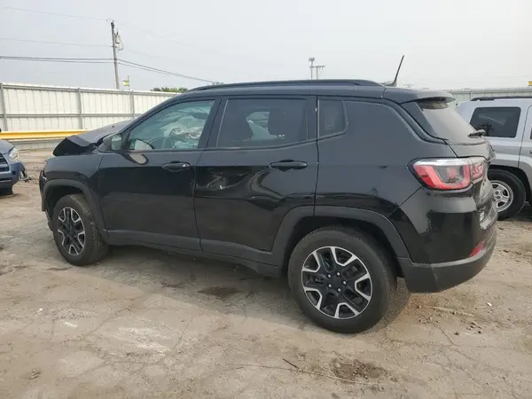 3C4NJDAB5KT689694 2019 JEEP COMPASS - Image 2