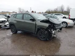 3C4NJDAB5KT782599 2019 JEEP COMPASS