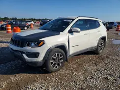 3C4NJDAB5KT827668 2019 JEEP COMPASS